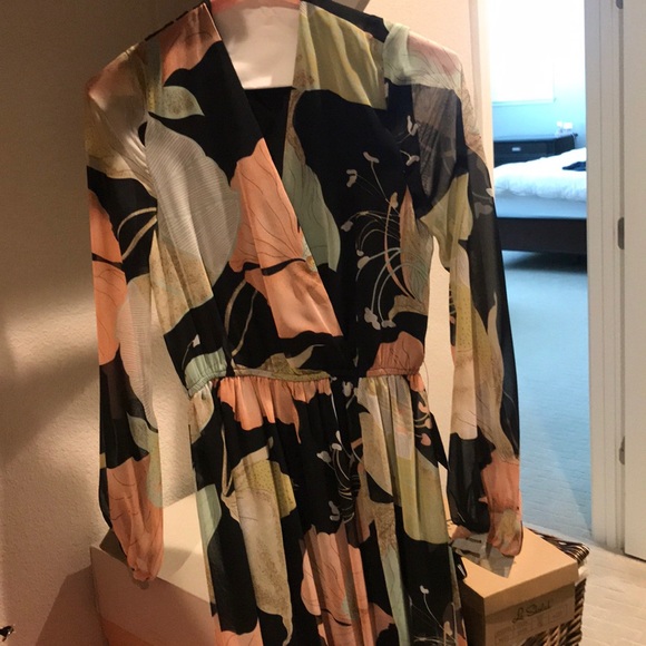 Lulus maxi dress - Picture 1 of 3